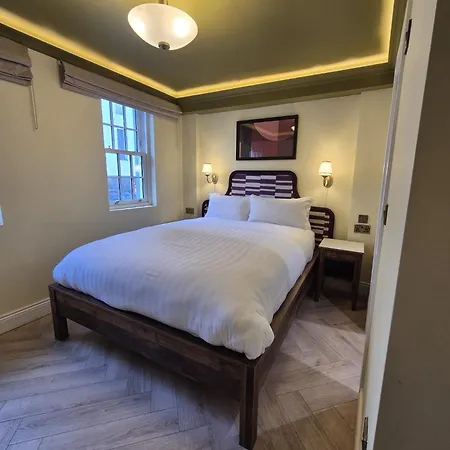 Bed & Breakfast Marys Urban Nest Galway