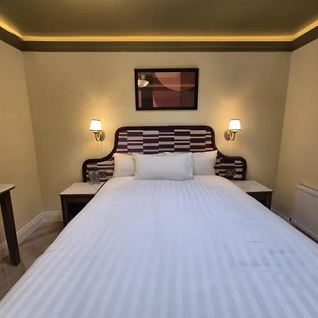 Marys Urban Nest Bed & Breakfast Galway