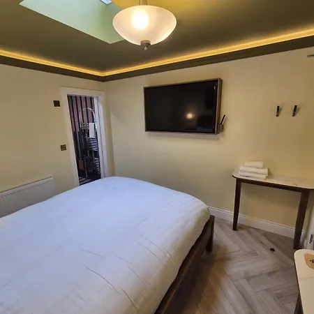 Bed & Breakfast Marys Urban Nest *