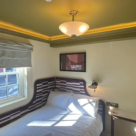 Bed & Breakfast Marys Urban Nest